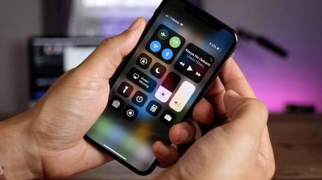 庐阳苹果手机维修分享iPhone 12信号差怎么办 